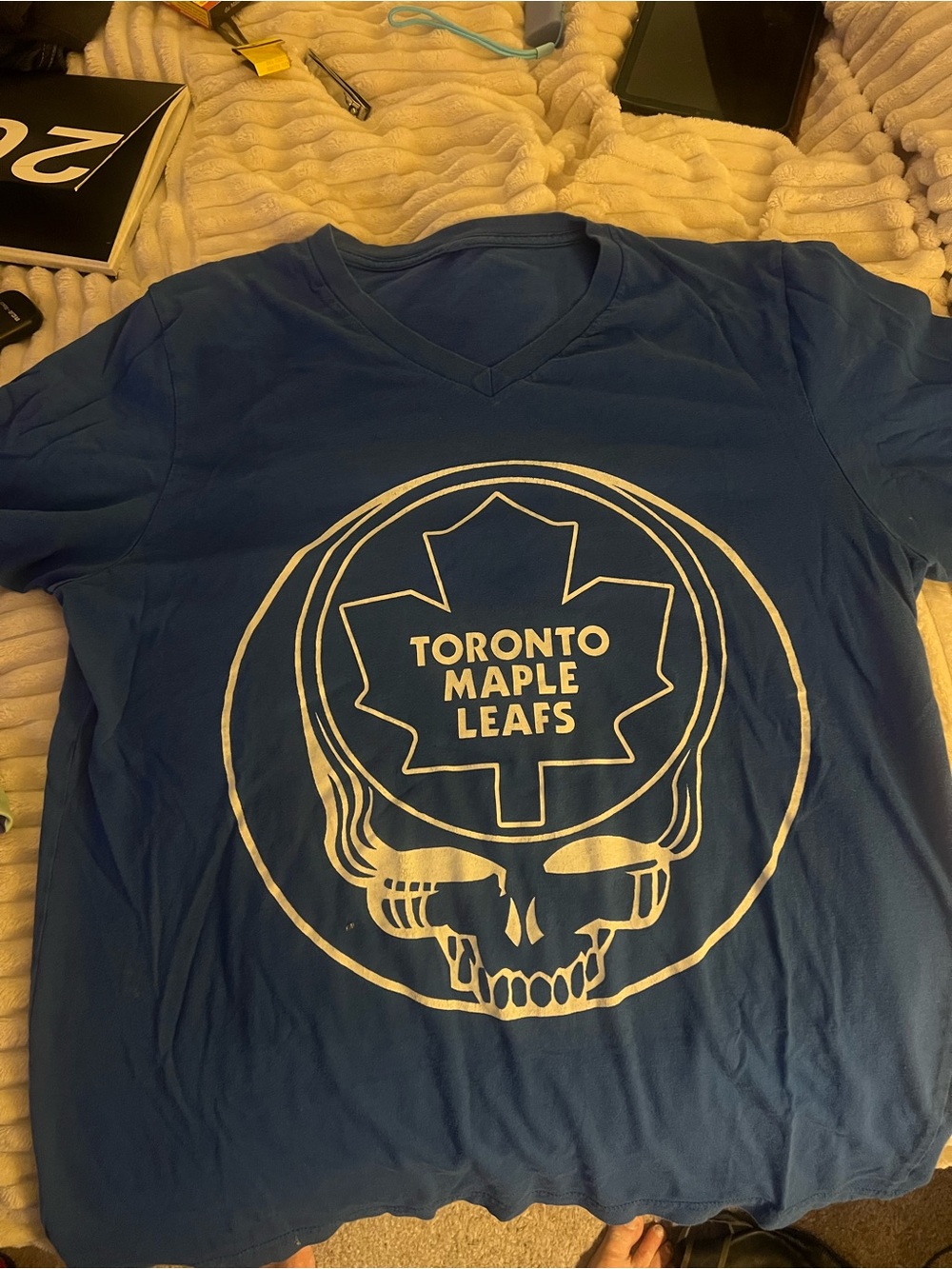 Toronto Maple Leafs Blue Grateful Dead V-Neck T-Shirt
